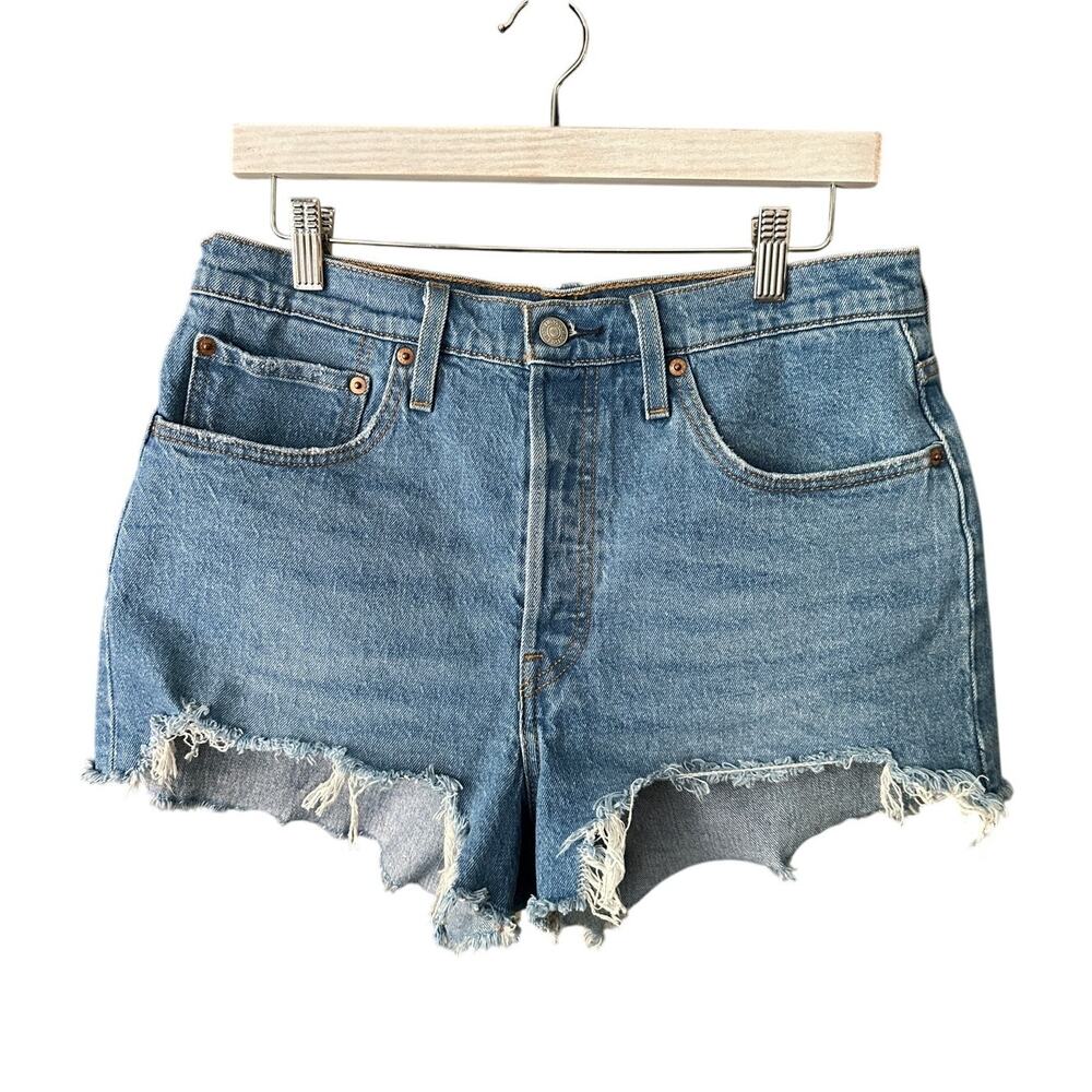 Levi’s 501 Denim Cut Off Button Fly Short Size 30